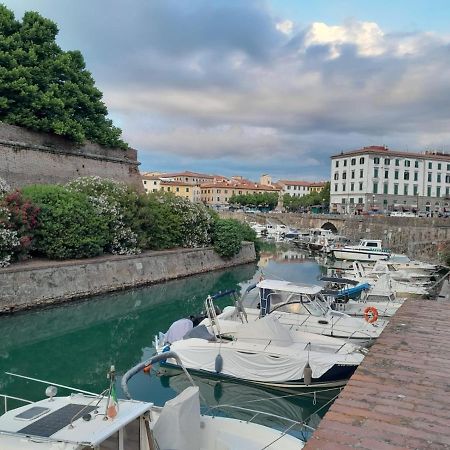 Casa Di Federica Camera Con Bagno Privato Esterno Livorno Buitenkant foto
