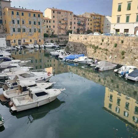 Casa Di Federica Camera Con Bagno Privato Esterno Livorno Buitenkant foto