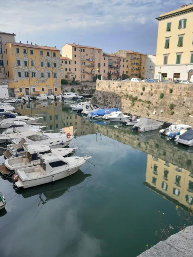 Casa Di Federica Camera Con Bagno Privato Esterno Livorno Buitenkant foto